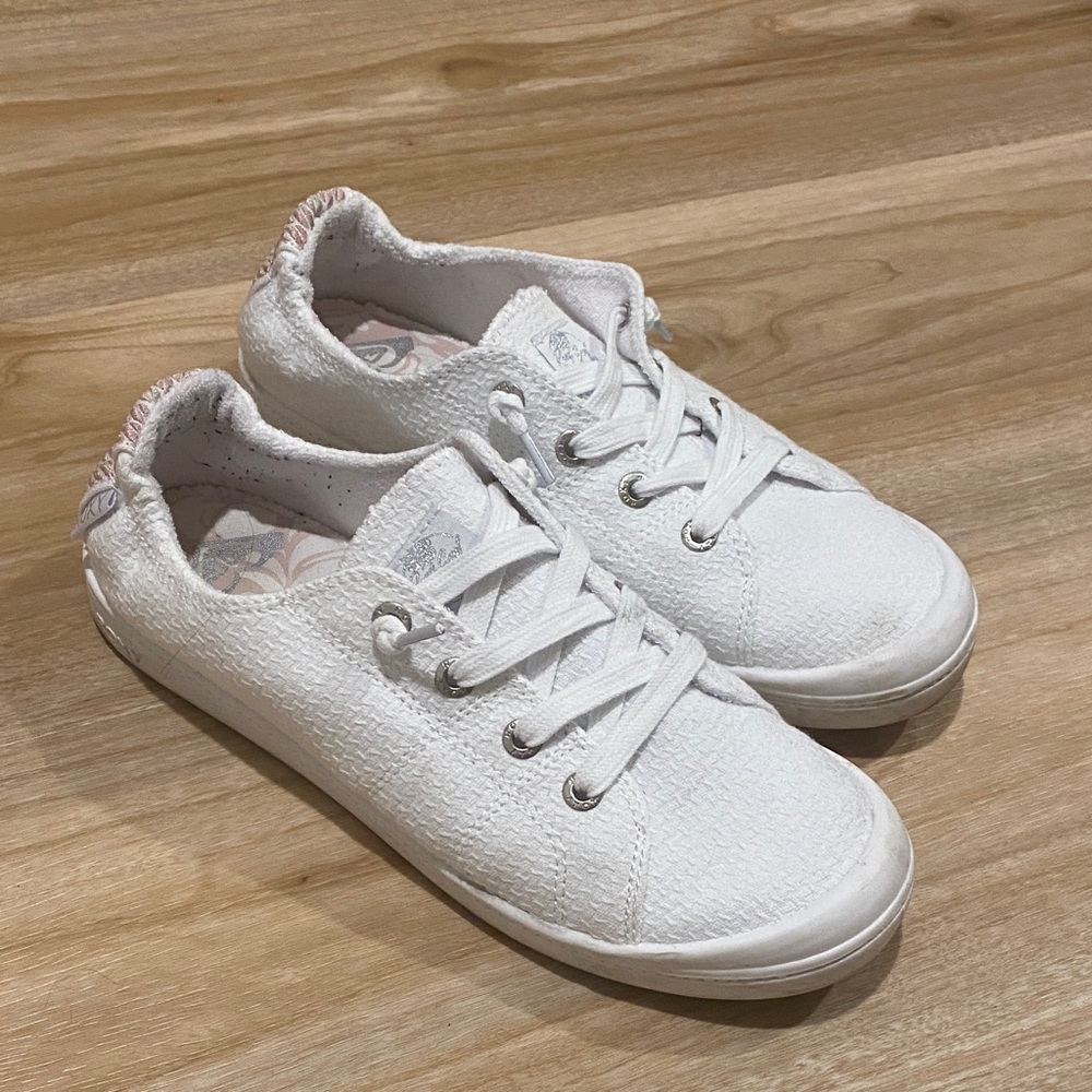 Roxy White Sneakers